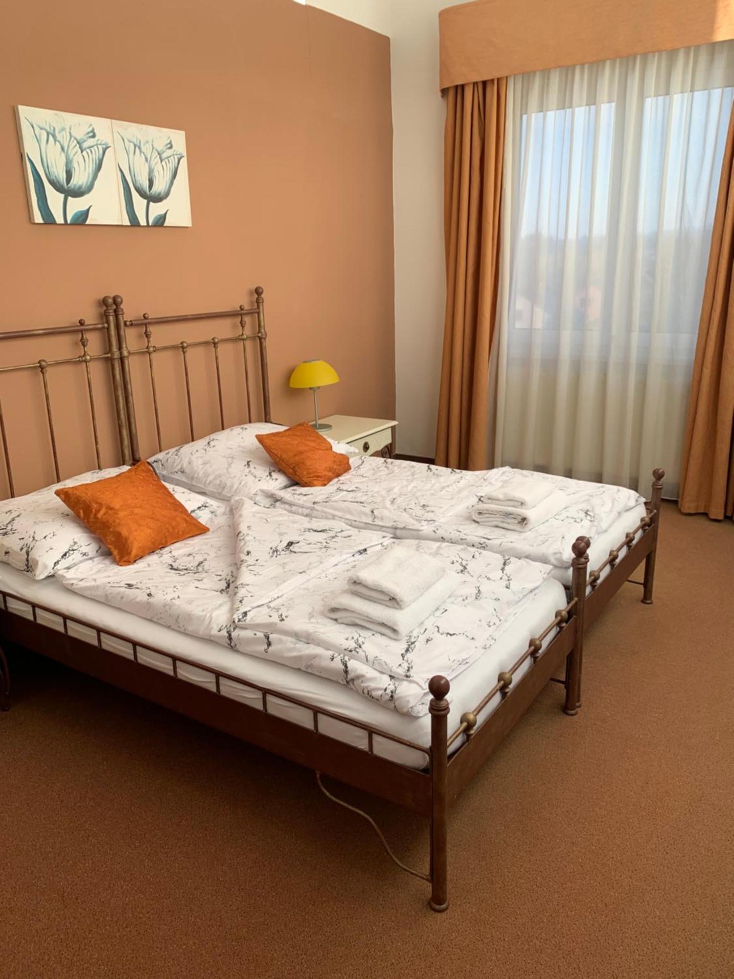 Litoměřice Sporthotel Patriot מראה חיצוני תמונה