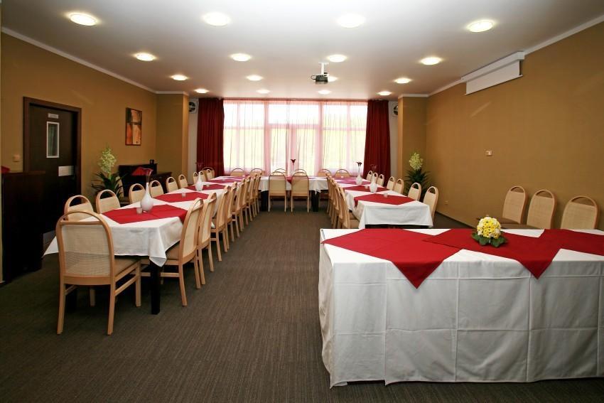 Litoměřice Sporthotel Patriot מראה חיצוני תמונה